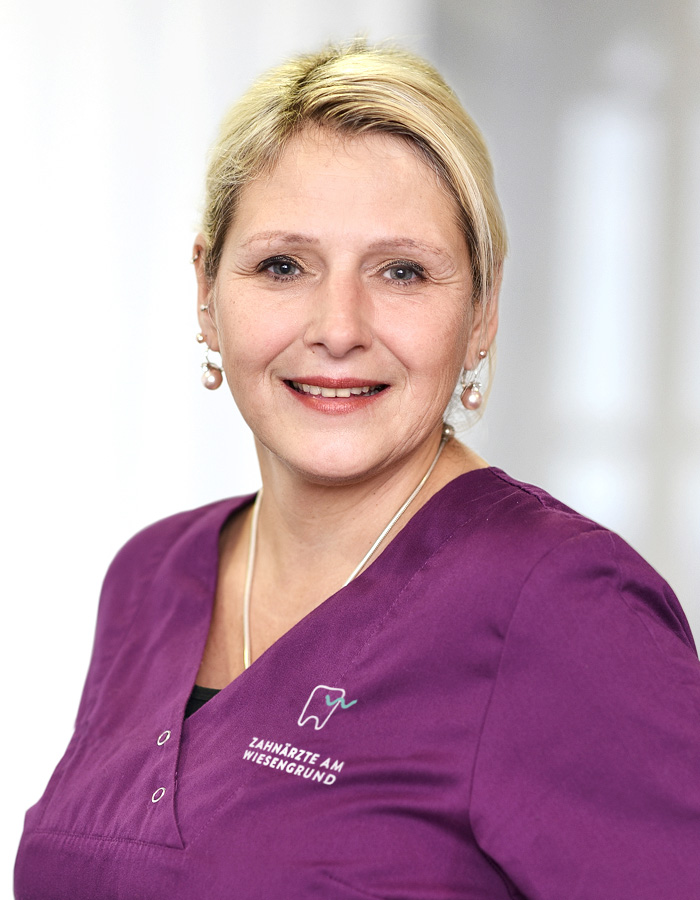 Frau Wetzel-Lüttmann Frau Wetzel-Lüttmann, Frau Wetzel-Lüttmann
